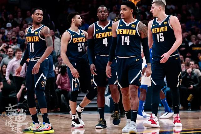 并锁死对手 并锁死对手