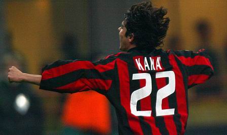 活塞队史35+10+10场次：康宁汉姆2场，其他球员合计2场